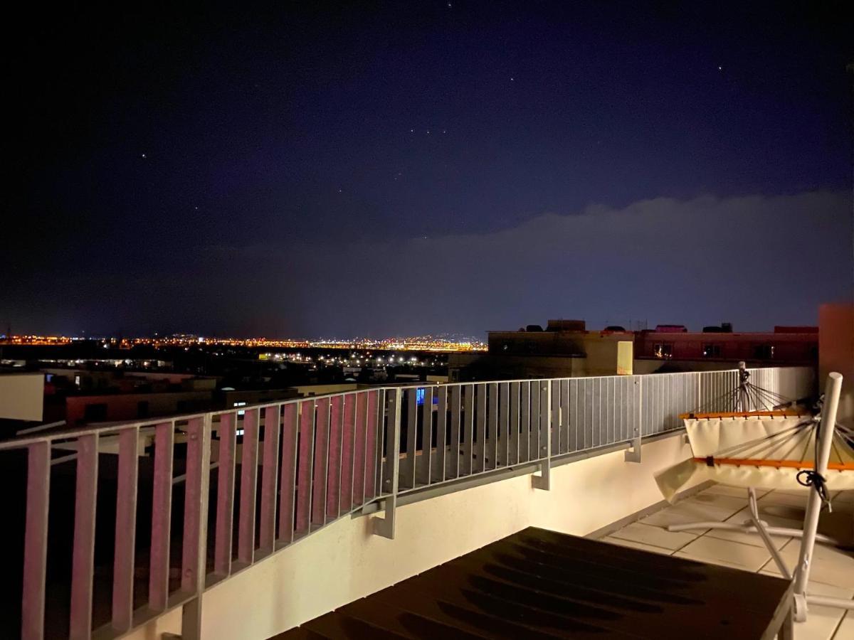 Sonnenwohnen Penthouse Direkt Bei U-Bahn Und Therme Wien Mit Top Anbindung Ins Zentrum Esterno foto