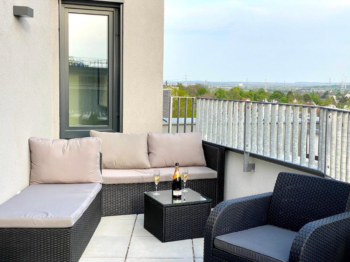 Sonnenwohnen Penthouse Direkt Bei U-Bahn Und Therme Wien Mit Top Anbindung Ins Zentrum Esterno foto
